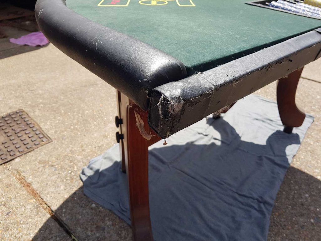 Some damage on the corner of the back rail