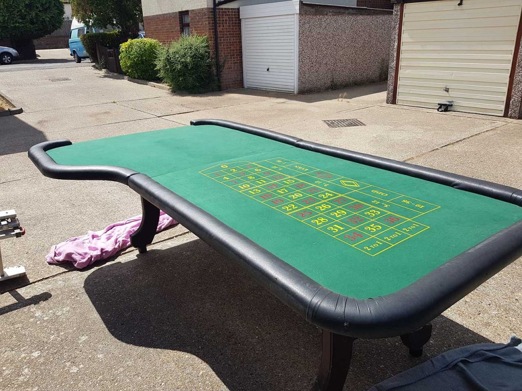 A view of the table from the layout end